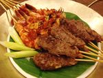 Sedapnya Nasi Kebuli dengan Kambing Guling Empuk di Asia Restaurant