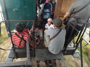 Pengalaman Naik Kereta Api Antik di Ambarawa