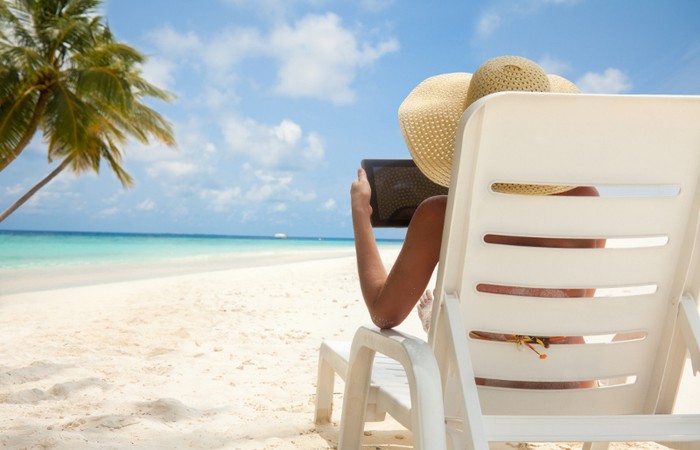 10 Destinasi Pas untuk Kamu yang Tak Bisa Lepas Internet
