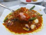 Pedas Berempah, Cumi Garo Rica dan Cakalang Fufu Khas Manado