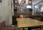 Kenyal Gurih, Sate Domba Hot Plate dengan Sambal Pedas