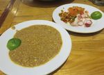 Kenyal Gurih, Sate Domba Hot Plate dengan Sambal Pedas