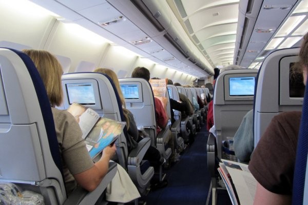 Studi Terbaru di AS Ungkap 6 Tempat Paling Kotor Dalam Pesawat