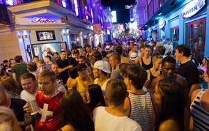 Ibiza, Destinasi Pesta Dunia yang Telah Mencapai Akhirnya