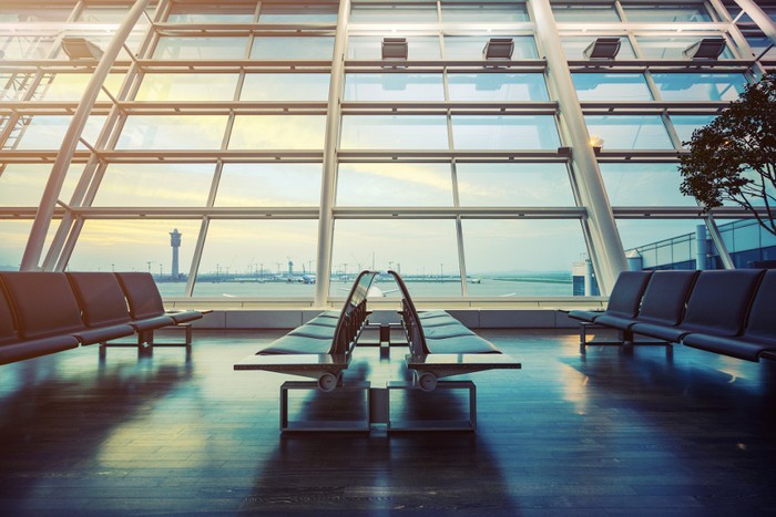 10 Bandara di Dunia yang Paling Asyik Buat Transit