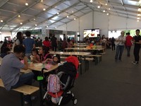 Dining in the Garden City termasuk dalam bagian Singapore Garden Festival (SGF) 2016. Berlangsung selama 23-31 Juli 2016, pengunjung bisa mencicip 80 jajanan enak dari 26 gerai.