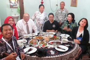 Menlu, Food Diplomacy & Wisata Kuliner Indonesia di Laos