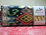 Enaknya Ngemil Pia Premium dengan Isian Keju Edam dan Peanut Caramel