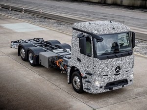Tak Hanya Mobil, Mercy Juga Siapkan Truk Listrik