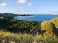 Ada sejumlah view point untuk menikmati Labuan Bajo dari ketinggian. Selain Bukit Cinta yang populer, ada Bukit Sylvia yang pemandangannya tak kalah indah (Kurnia/detikTravel)