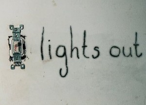 Lights Out: Mimpi Buruk Baru dari Kegelapan
