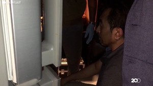 Eksklusif! Suasana Saat Rumah Gatot Digeledah