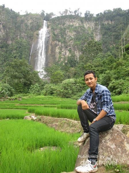 Long Weekend di Asahan Ada iAiri iTerjuni Dengan iLatari Sawah