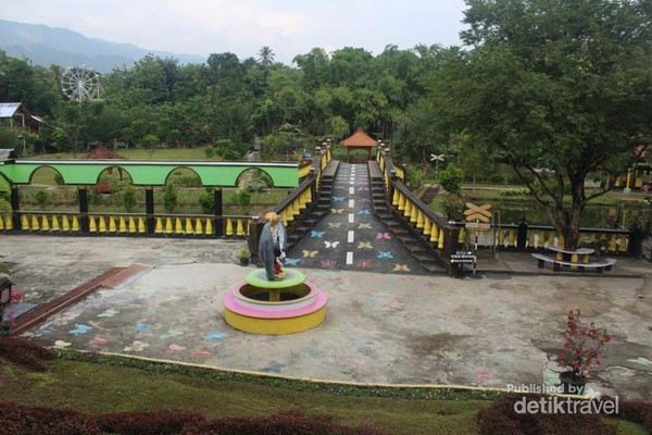 Wisata Sambil Edukasi Di Taman Rusa Aceh Besar