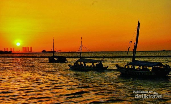 10+ Foto Pemandangan Saat Senja - Gambar Pemandangan Keren