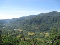 Pemandangan hijau Lembah Asahan Pemandangan hijau Lembah Asahan