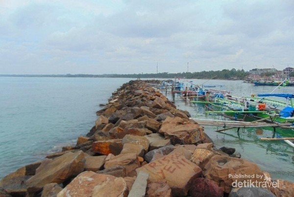 Satu Lagi Yang Asyik Di Lampung Pantai Boom