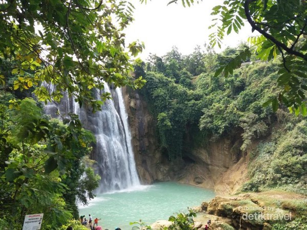 87 Gambar Air Terjun Nglirip Tuban Kekinian 87 Gambar Air Terjun Nglirip Tuban Kekinian
