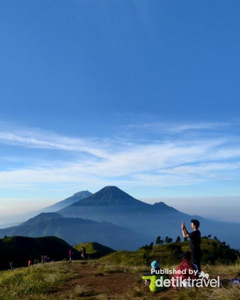 Juara! Cantiknya Gunung Prau di Musim yang Bersahabat