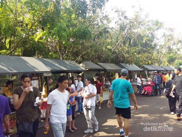 Bisa Wisata Kuliner Di Taman Impian Jaya Ancol