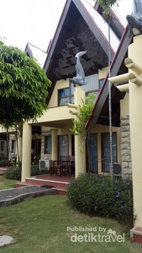 Cottage tipe lumba-lumba ini cocok untuk tempat menginap keluarga. Cottage tipe lumba-lumba ini cocok untuk tempat menginap keluarga.