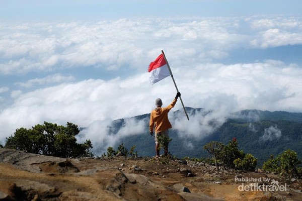 Unduh 520 Koleksi Gambar Gunung Jawa Barat Paling Baru Gratis HD