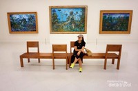 Karya Seni bercampur design minimalis yang sangat bagus untuk membuat artsy instagramable foto. Karya Seni bercampur design minimalis yang sangat bagus untuk membuat artsy instagramable foto.