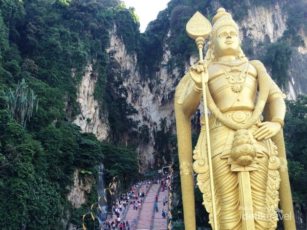 Wisata Religi Ikonik Di Malaysia Batu Caves