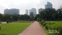 Rizal park merupakan salah satu taman kota terbesar di Asia Rizal park merupakan salah satu taman kota terbesar di Asia