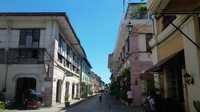 Calle Crisologo yang identik dengan bangunan khas Spanyol Calle Crisologo yang identik dengan bangunan khas Spanyol