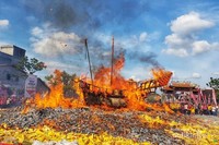 Ritual Bakar Tongkang (30/06/2018) di Bagansiapiapi. Ritual Bakar Tongkang (30/06/2018) di Bagansiapiapi.