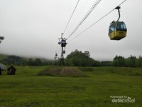 Gondola menuju Unkai Terrace Gondola menuju Unkai Terrace