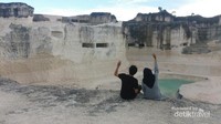 Pemandangan Bukit Jaddih dari atas. Pemandangan Bukit Jaddih dari atas.