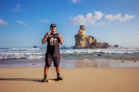 Karang di Pantai Buyutan yang instagramable Karang di Pantai Buyutan yang instagramable