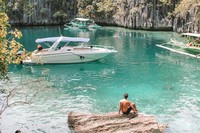 Twin Lagoon, laguna kembar yang dipisahkan oleh terowongan bawah laut Twin Lagoon, laguna kembar yang dipisahkan oleh terowongan bawah laut