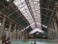 Pantai Indoor di daerah pegunungan Pantai Indoor di daerah pegunungan