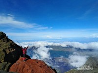 Saat musim hujan, cukup beruntung bisa mendapatkan cuaca cerah seperti ini. Saat musim hujan, cukup beruntung bisa mendapatkan cuaca cerah seperti ini.