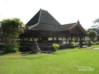 Sudah Tahu Ada Museum Di Candi Prambanan