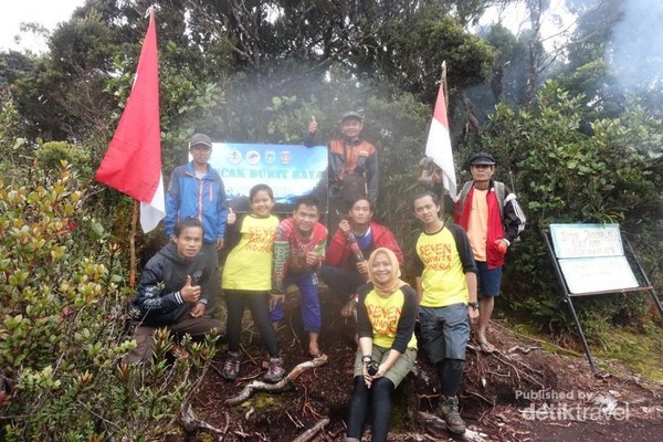 Menembus Lebatnya Hutan Petualangan Ke Jantung Borneo
