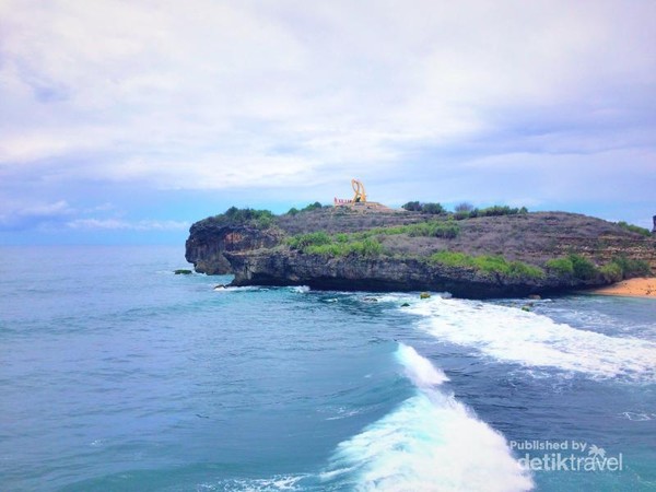 Teras Kaca Hingga Aneka Pantai Indah Di Gunungkidul