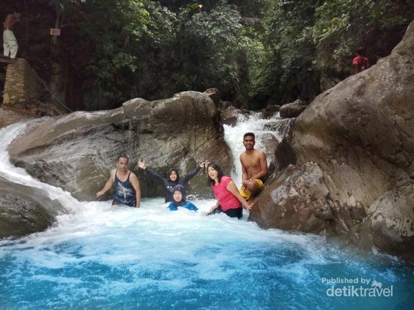 Leuwi Hejo Curug Yang Sangat Cantik Di Bogor
