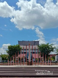 Pilar Pilar Tugu Sukarno Pilar Pilar Tugu Sukarno