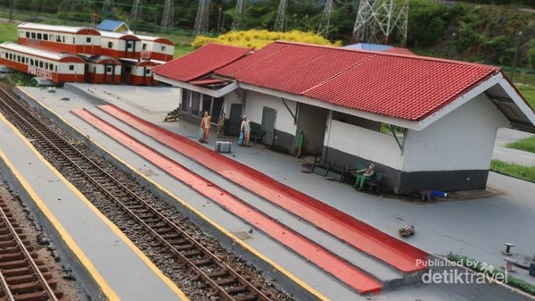 Sudah Tahu Ada Taman Miniatur Kereta Api Di Bandung