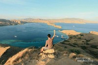 Pemandangan ikonik dari Gili Lawa Pemandangan ikonik dari Gili Lawa