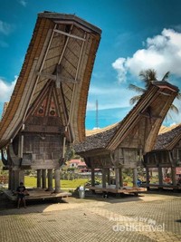 Rumah Adat Toraja yang bernama Tongkonoan. Toraja ( A Endin Yoga Pradana/ detikTravel) Rumah Adat Toraja yang bernama Tongkonoan. Toraja ( A Endin Yoga Pradana/ detikTravel)