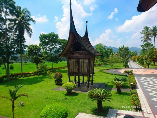 91 Gambar Rumah Gadang Dan Rangkiang Terbaik