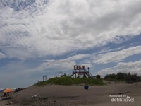 Spot foto di gerbang pantai Spot foto di gerbang pantai