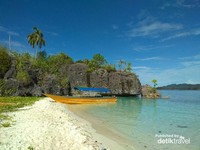 Pasirnya yang lembut di kaki. Pasirnya yang lembut di kaki.