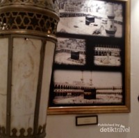 Yang pertama adalah Museum Kabah atau disebut Exhibition Of The Two Holy Mosques Architecture Yang pertama adalah Museum Kabah atau disebut Exhibition Of The Two Holy Mosques Architecture
