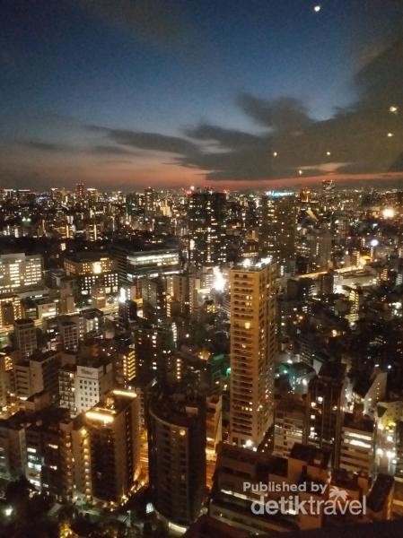 Foto Pemandangan Keren Dari Tokyo Tower